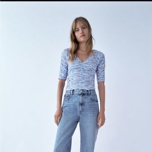 (NWT) Zara Ruched floral Shirt